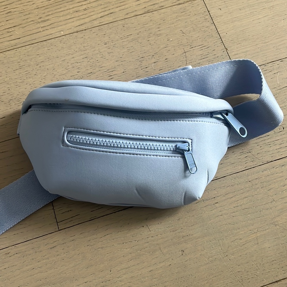 DAGNE DOVER ACE FANNY PACK IN BABY BLUE